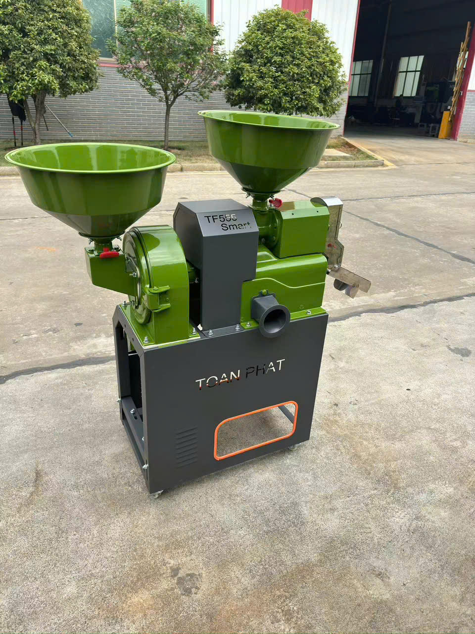 Máy xát, nghiền 2 tác dụng TF555 SMART